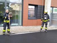 2022 - Taktické cvičení - pohyb v zakouřeném prostředí - Motám, motáš, motáme. Nejčastější činnost u hasičů - motání hadic. 2022 - Taktické cvičení - pohyb v zakouřeném prostředí - Motám, motáš, motáme. Nejčastější činnost u hasičů - motání hadic.