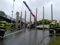 2024 - Mimo��dn� situace - v�stavba protipovod�ov�ch z�bran - 